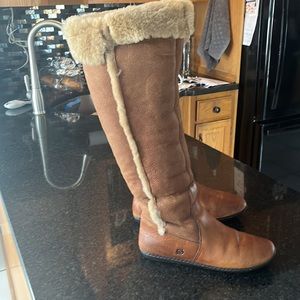 BORN 100% genuine leather shearling tall boots.